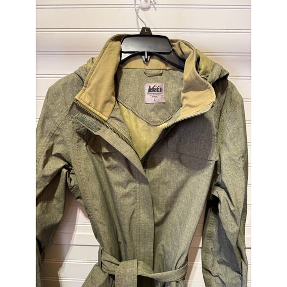 REI Hooded Front Zip With Belt Rain Jacket/Trench Coat Size L - Picture 3 of 14